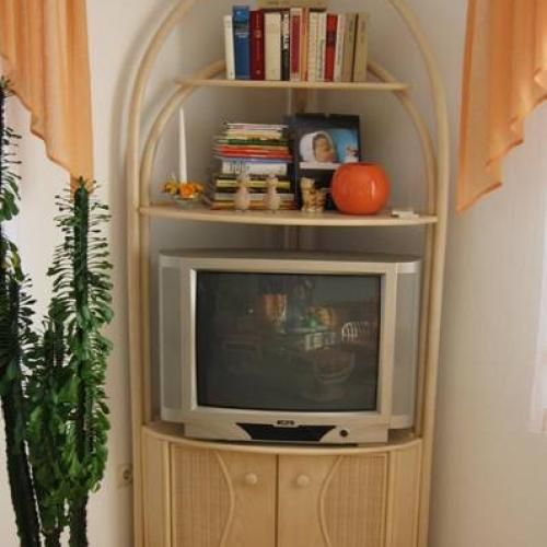 Rattan-Eckschrank, Eckregal Art. 50329