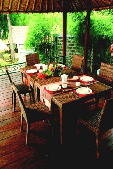 Egruppe Polyrattan Fanny