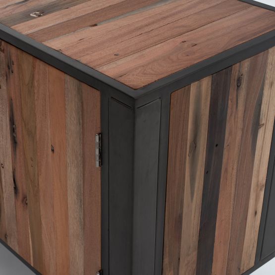 KK NO 18001 - TV-Board mit 4 Tren