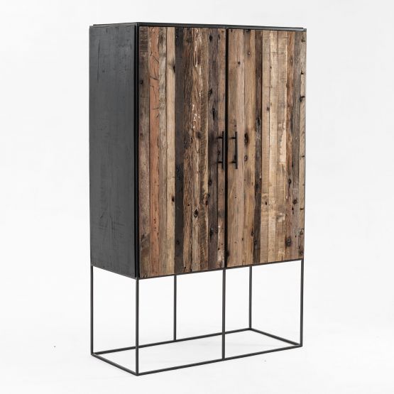 CPP 19003 - Rustikaler Schrank