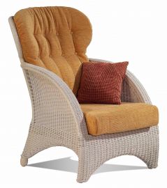 Rattan-Kaminsessel
